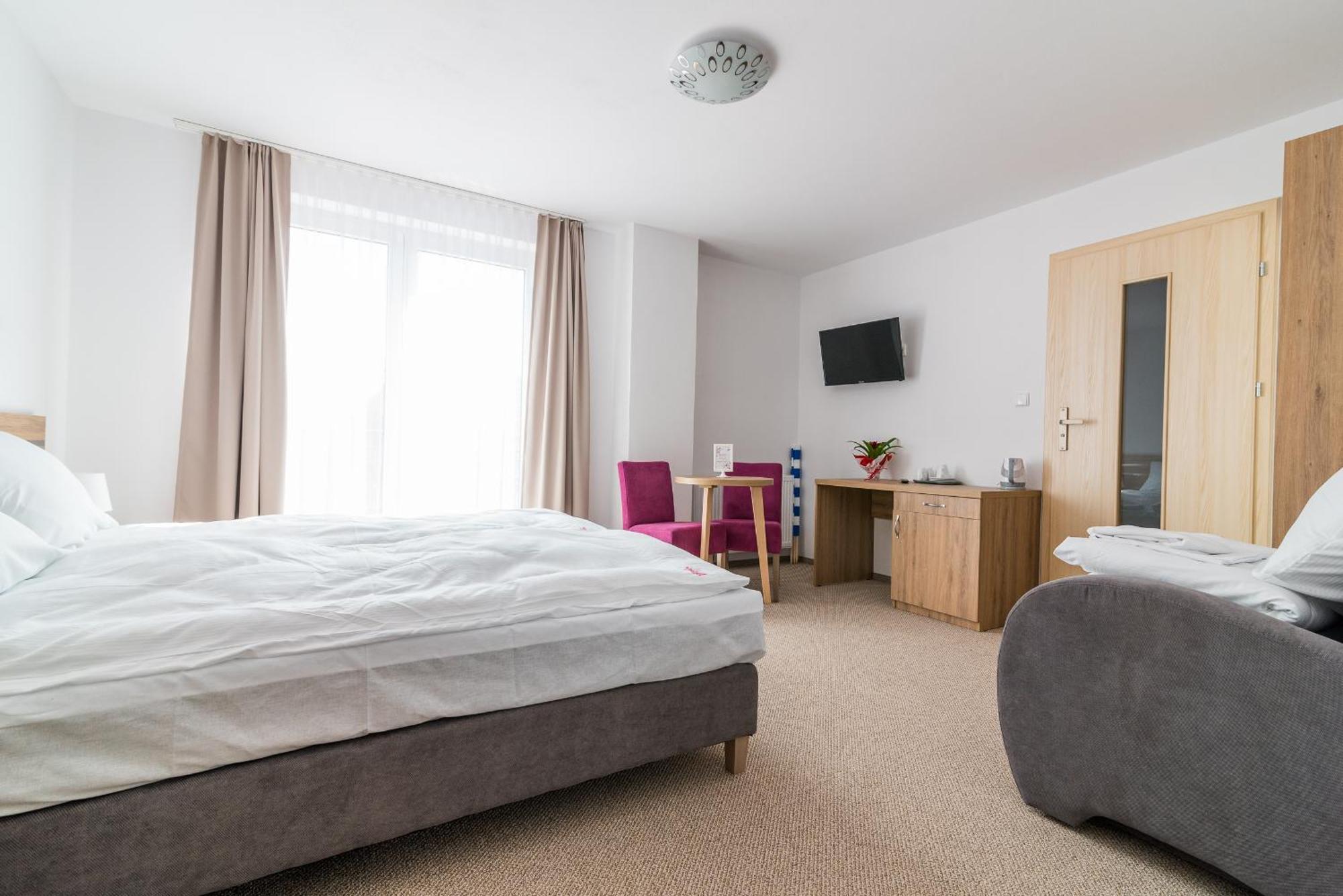 Magnolia Pokoje I Apartamenty Debki Dębki Exterior foto