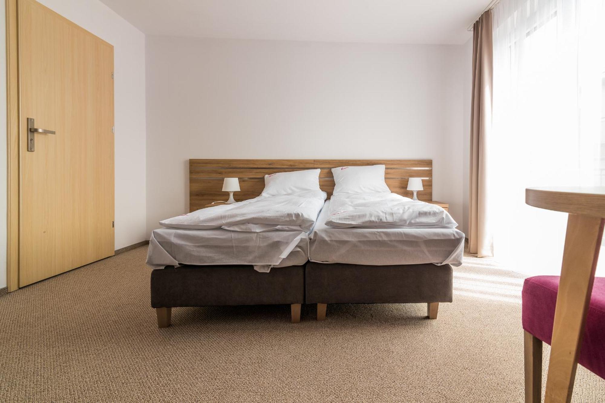 Magnolia Pokoje I Apartamenty Debki Dębki Exterior foto