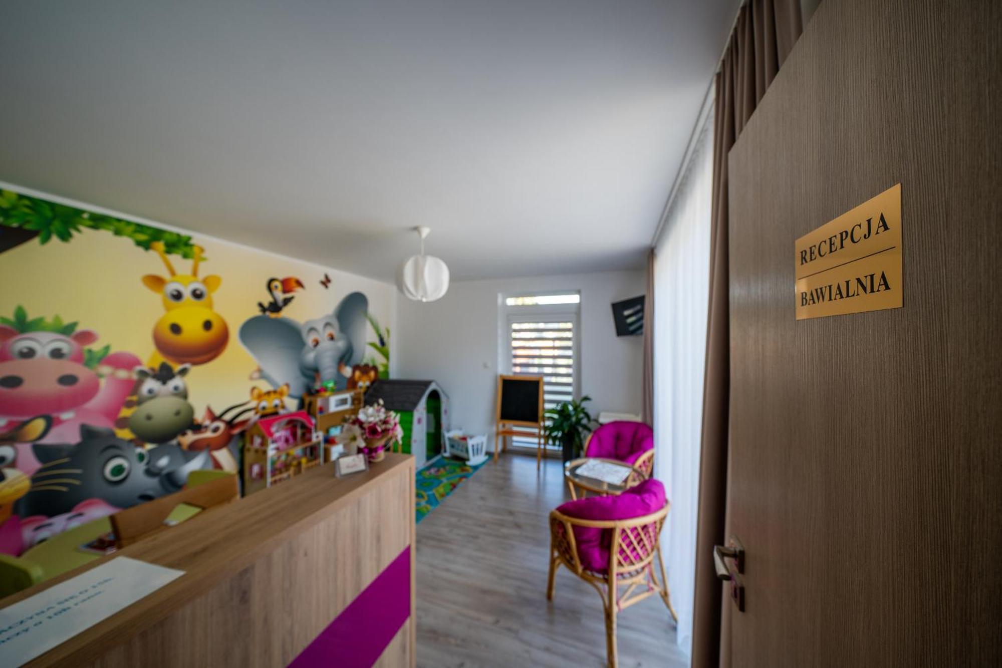 Magnolia Pokoje I Apartamenty Debki Dębki Exterior foto