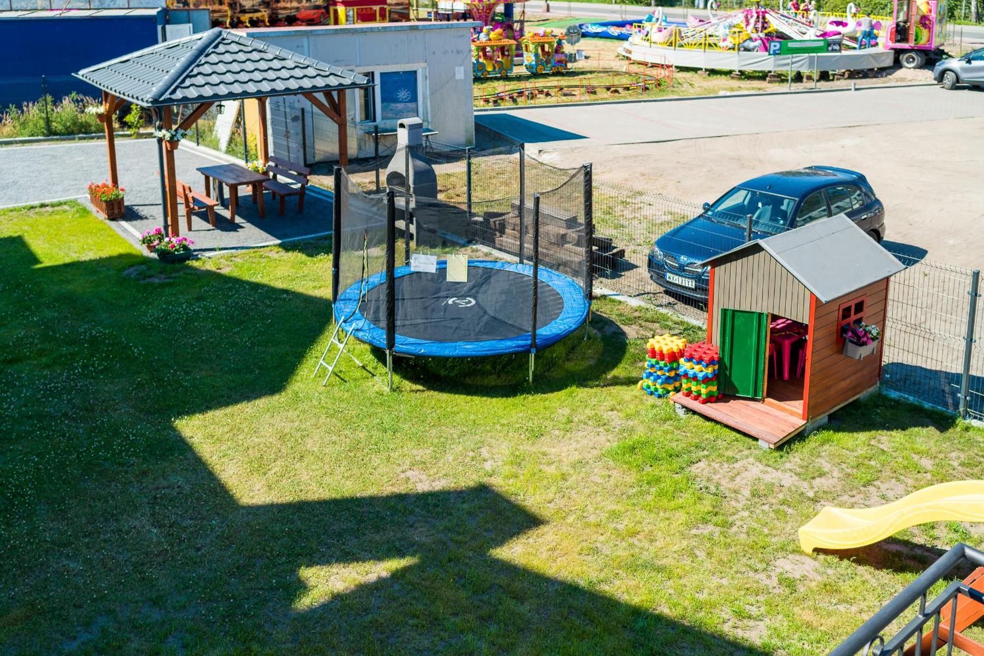 Magnolia Pokoje I Apartamenty Debki Dębki Exterior foto