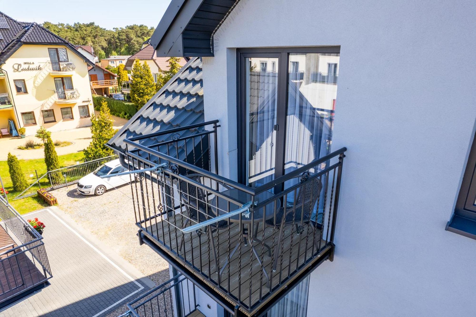 Magnolia Pokoje I Apartamenty Debki Dębki Exterior foto