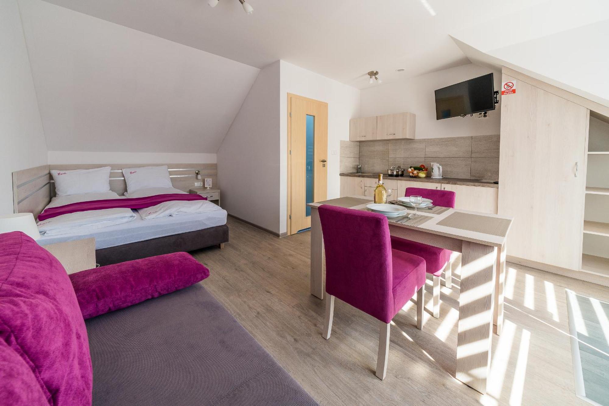 Magnolia Pokoje I Apartamenty Debki Dębki Exterior foto