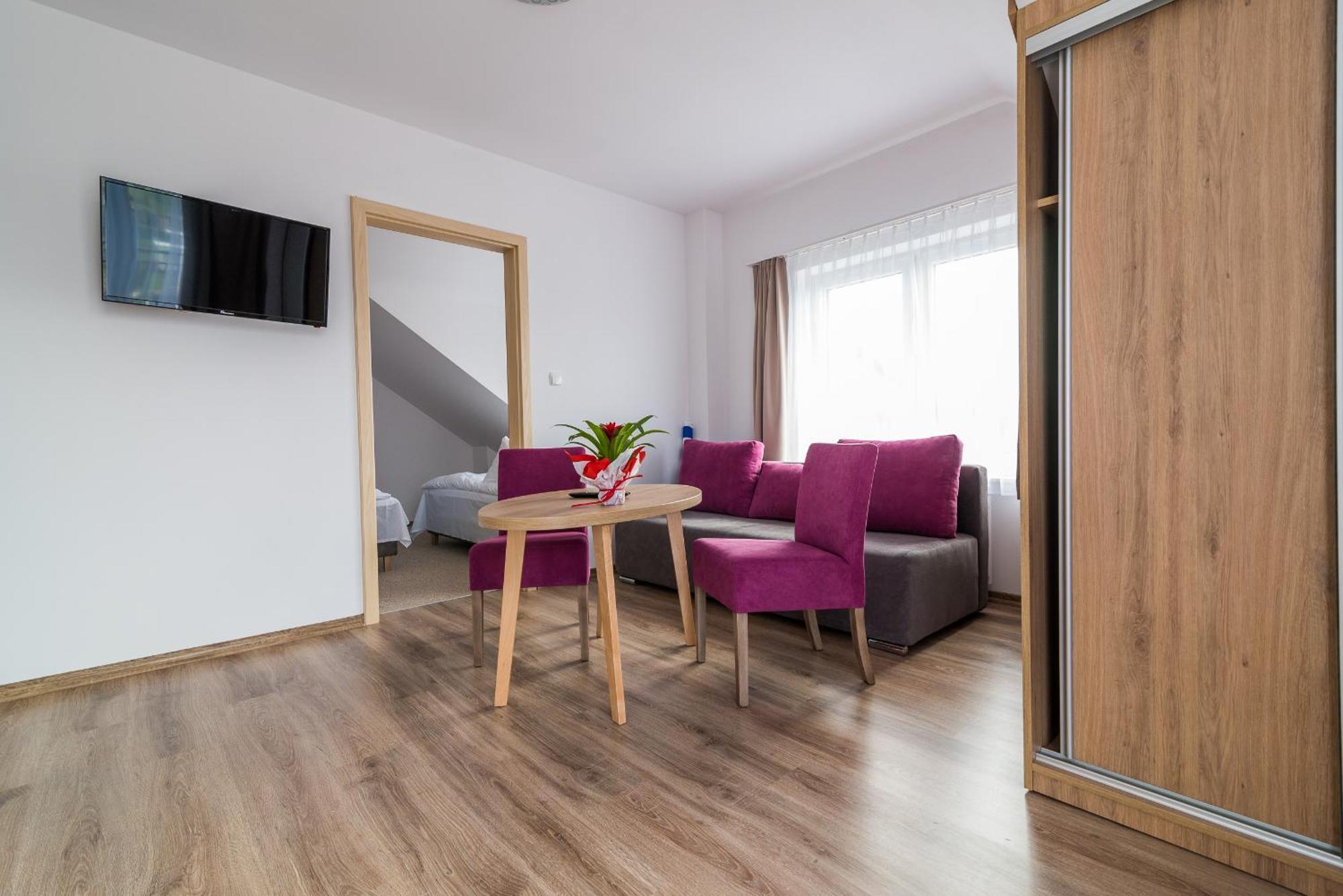 Magnolia Pokoje I Apartamenty Debki Dębki Exterior foto